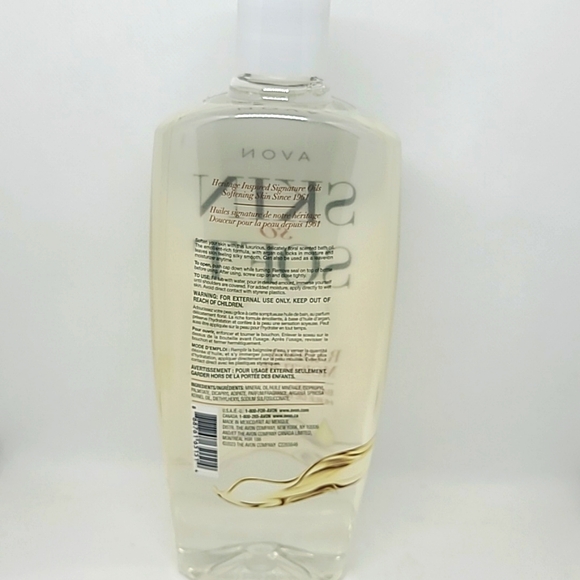 Avon Skin so Soft Radiant Moisture Bath Oil 739ml - Picture 2 of 2